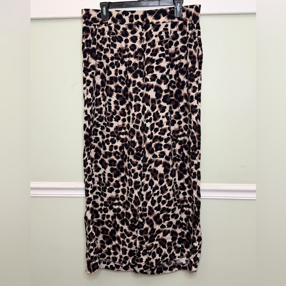 Torrid Leopard Print Wide Leg High Waisted Pants
